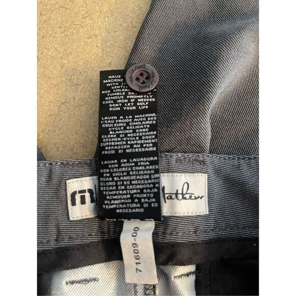 Travis Mathew Mens Gray Flat Front Stretch Golf Bermuda Shorts Size 30 - Picture 11 of 11
